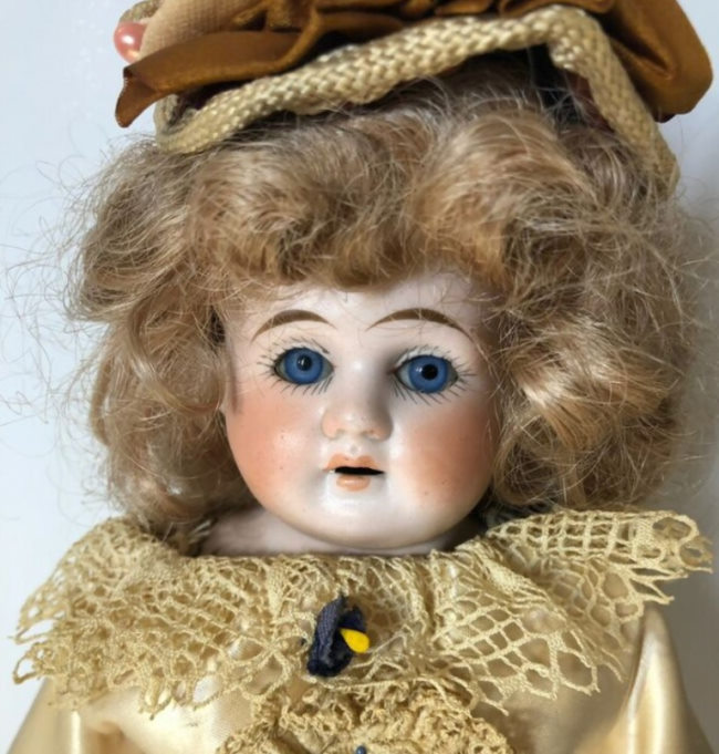 Ernst Heubach doll